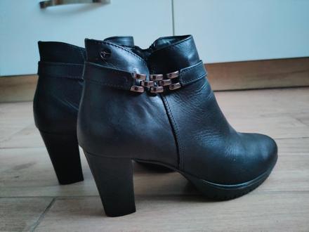 Kožené kotníkové čižmy, tamaris,38