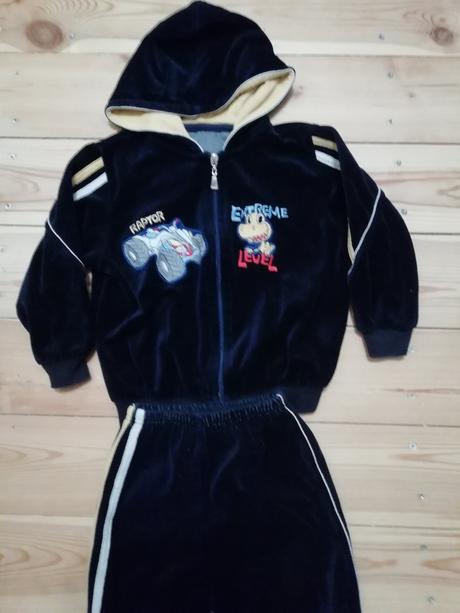 Súprava semišová, 104