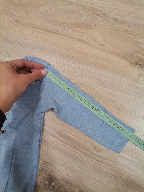 2 x dievčenské body, lupilu,80