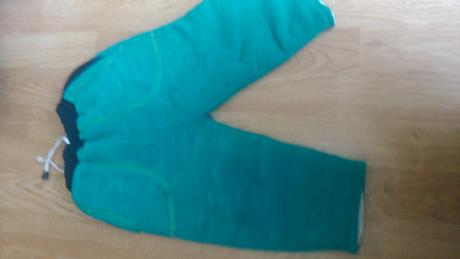 Veľmi hrubé nohavice , 80