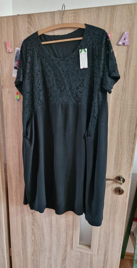 Šaty, 42 / 44 / 46 / 48 / 52