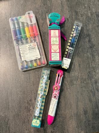 Santoro dievčenský školský set, 