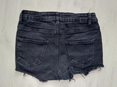 Šortky č.34, 34