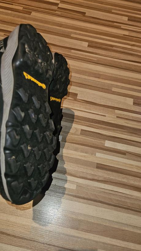 Addidas terex prechodne aj zimne topanky v.34, adidas,34