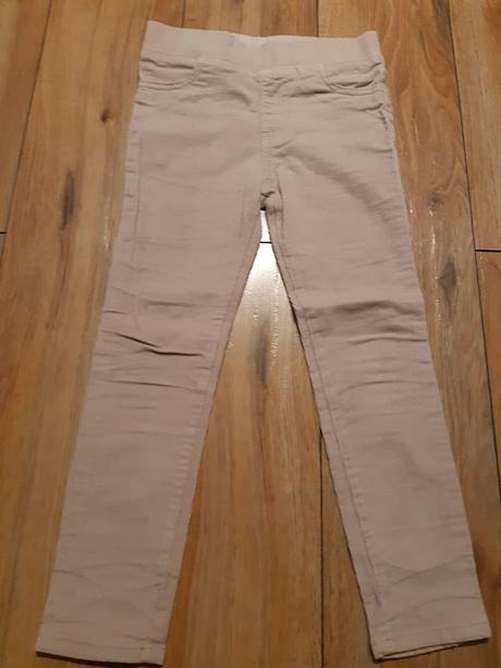 Menčestráky, f&f,110