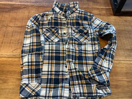 Flanelova kosela 134, chapter young,134