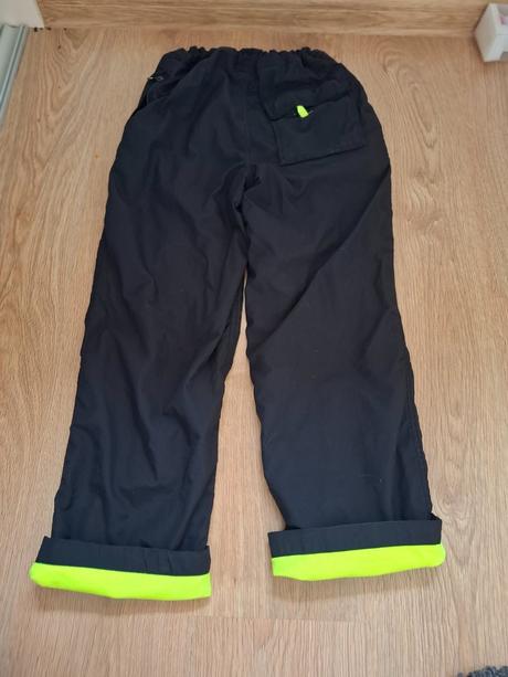 Zsteplene sportove nohavice, gap,146