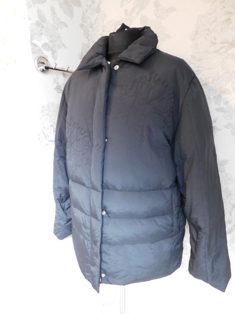 Kvalitna perova zimna bunda, 42