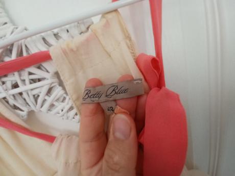 Elegantné saty betty blue pc 150eur, 40