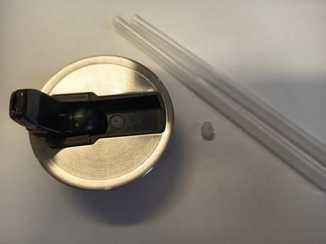 Nová nerezova termoflasa so slamkou 500 ml, 