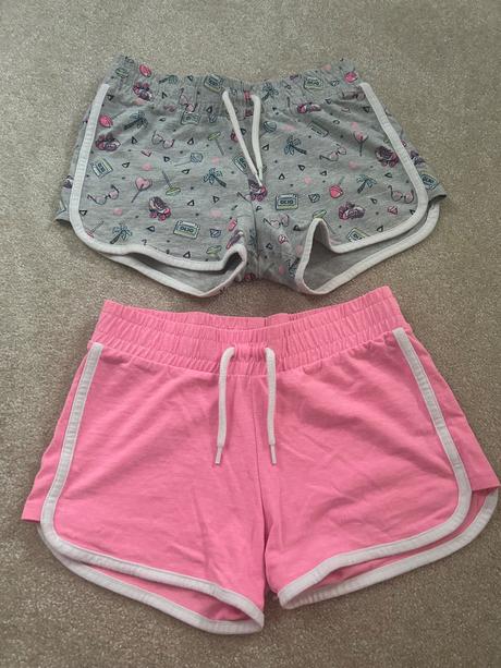 Kraťasy veľ. 146/152, f&f,146