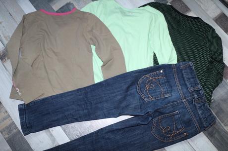 Balík oblečenia, 122–134