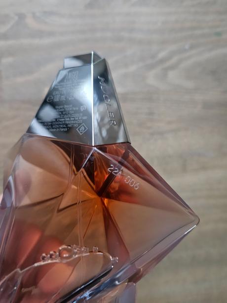 Mugler -angel blush,