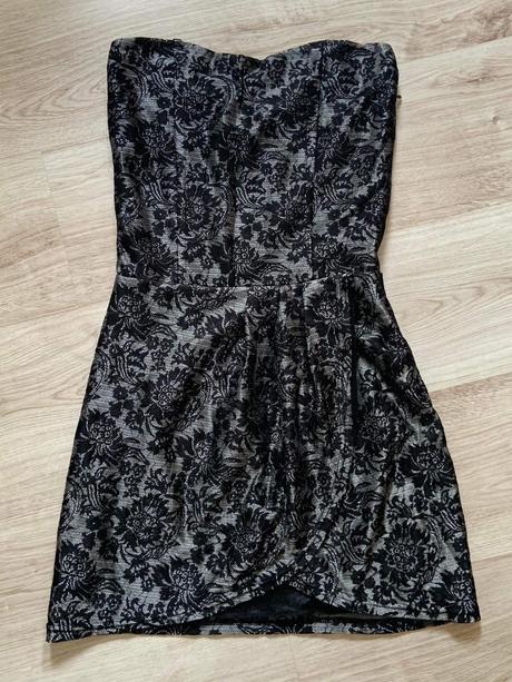 Spoločenské šaty, stradivarius,xs