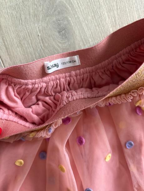 Suknicka, sinsay,122