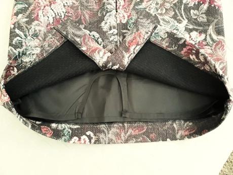 Predám krásnu, novú dámsku sukňu "s", pietro filipi,s