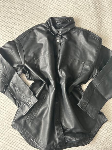 Koženková košeľa, house,m