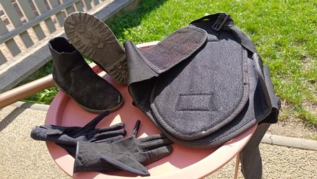 Detske jazdecke veci, tattini