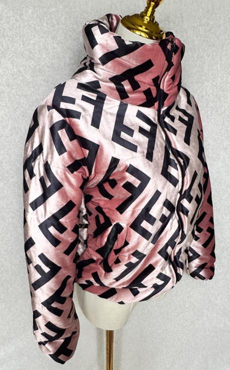 Hrejivá zimná bunda, s