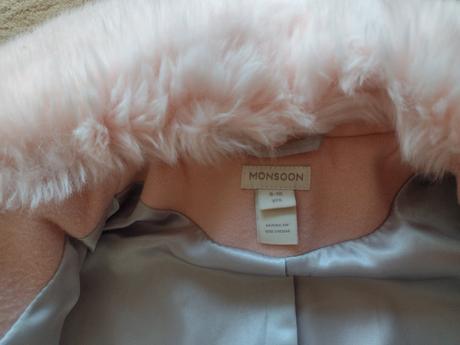 Kabát monsoon, monsoon,140