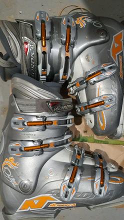 Lyžiarky,38, nordica,38