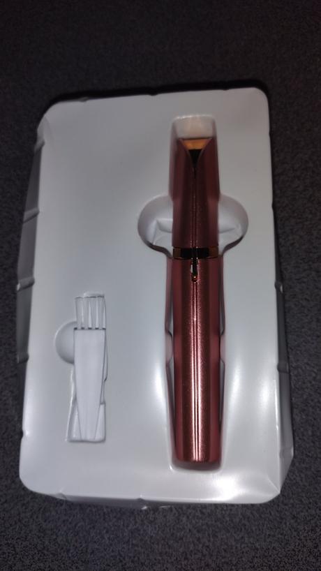 Odstranovac chlpov na tvari,