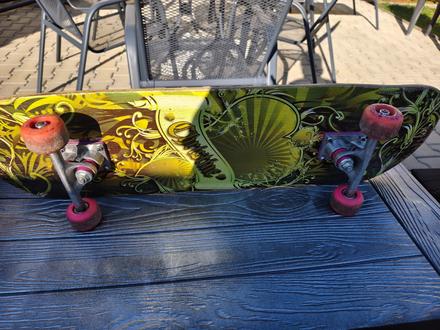 Skateboard,