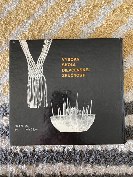 Vysoká škola dievčenskej zručnosti (1976),