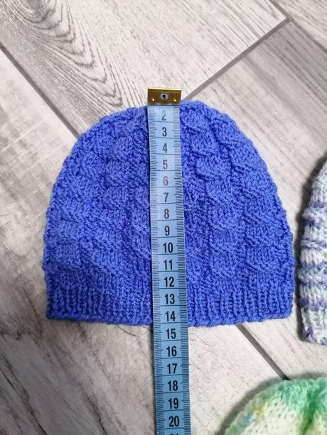 Háčkované čiapočky - 68/74, 68