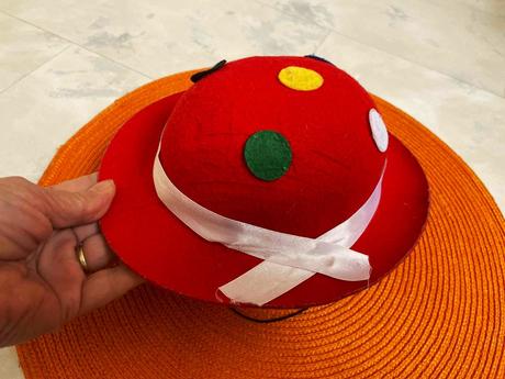 Filcový klobúčik pre bábiku, 