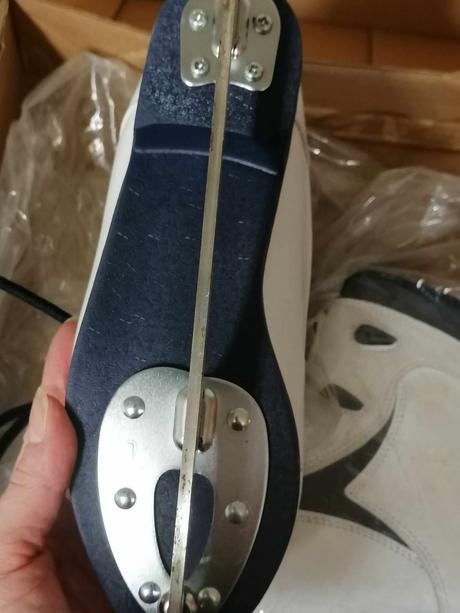 Korčule na ľad nepoužívané, 36