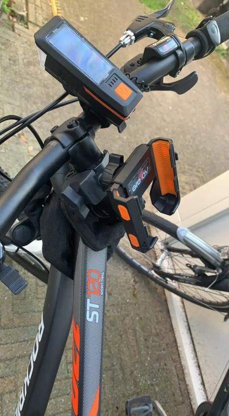 Držiak mobilu na bicykel a iné,