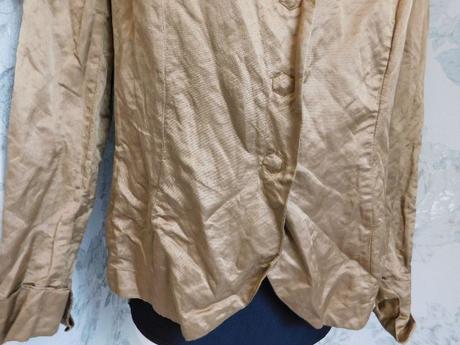 Pekny damsky trendy blejzer/sako, 40