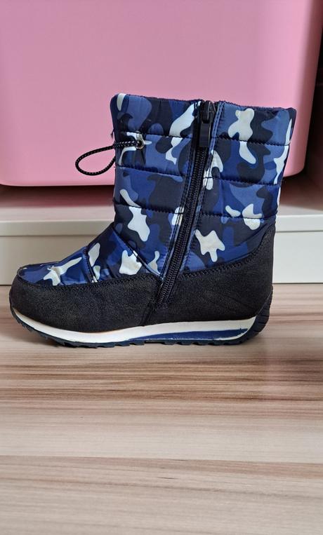 Snehule, wojtylko,33