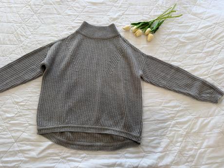 Laura scott sivý pletený sveter, l