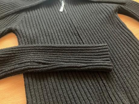 Sveter bershka - veľ. xs, bershka,xs