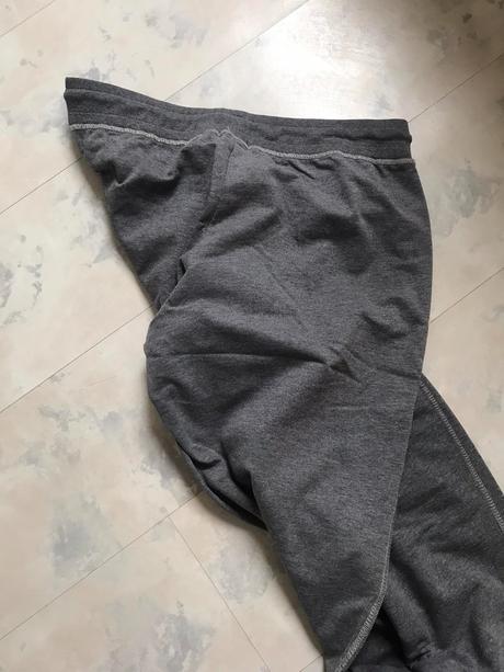 Tepláky, reserved,l