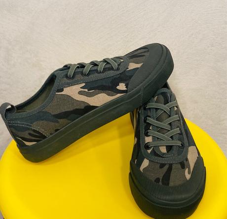 Maskáčové reserved tenisky v.32- 20,5, reserved,32