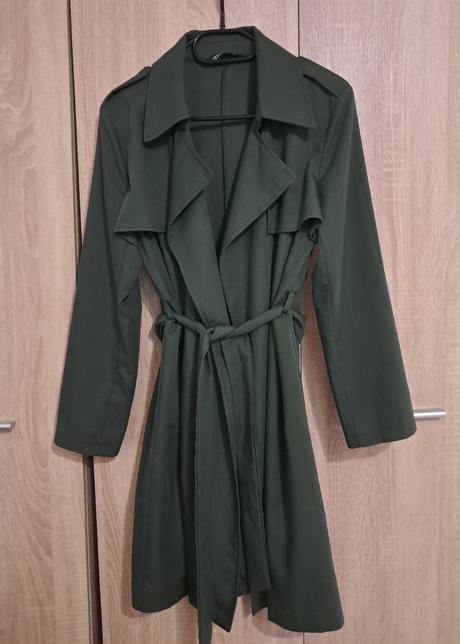 Tenký kabátik s, s