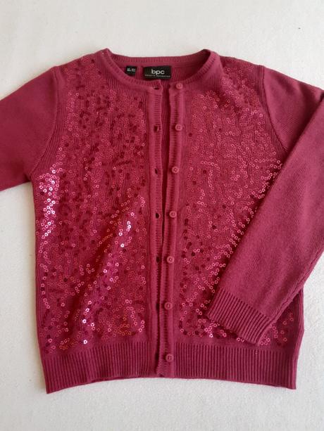 Cyklamenový svetrík s flitrami., bonprix,134