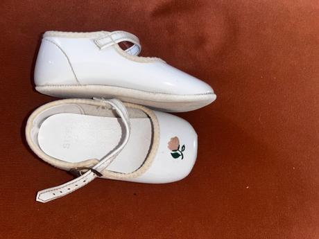 Dievčenské topánočky, 19