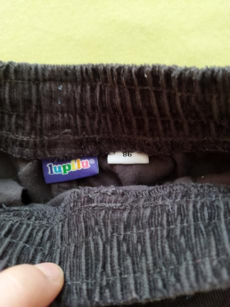 Mencestrove nohavice, lupilu,86