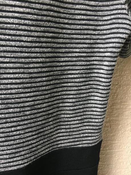 Šaty s krátkym rukávom, stradivarius,m