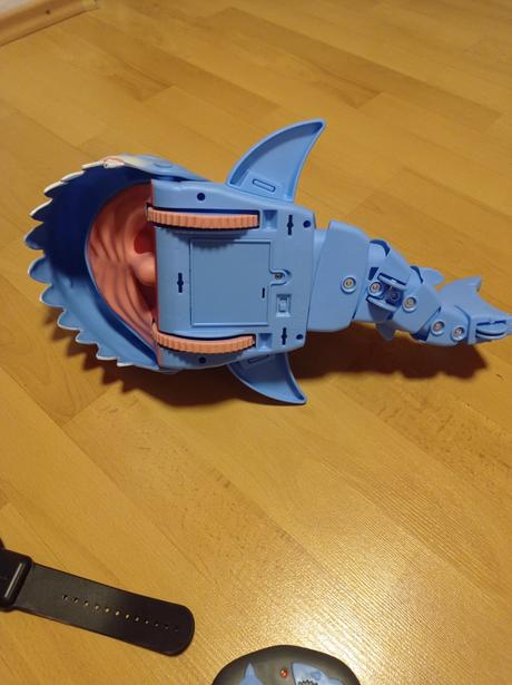 Rc mega chomp žralok na diaľkové ovládanie, 