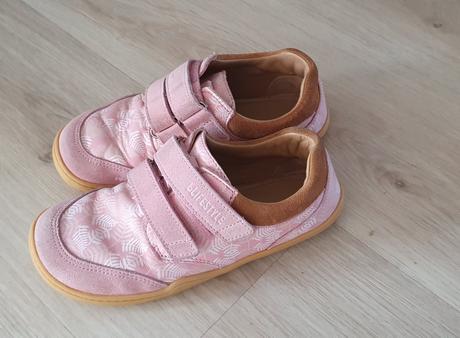 Blifestyle celoročne tenisky, 31