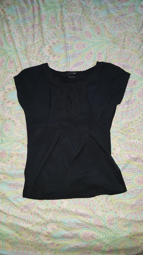 1x oblecena elegantna bluzka, reserved,s