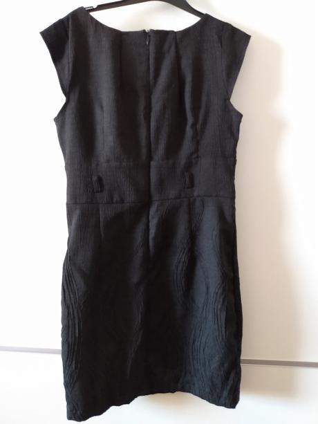 Spoločenské šaty, m