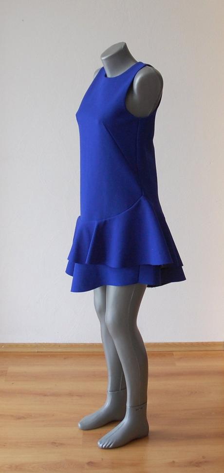 Ponukám kráľovské modré mini šaty sú priliehavého, h&m,xs