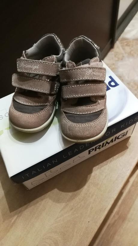 Dievcenske tenisky, primigi,21