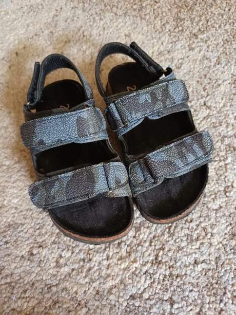 Sandále, reserved,26